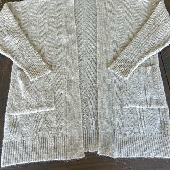 Cupcake beige open front cardigan sweater - Picture 2 of 13